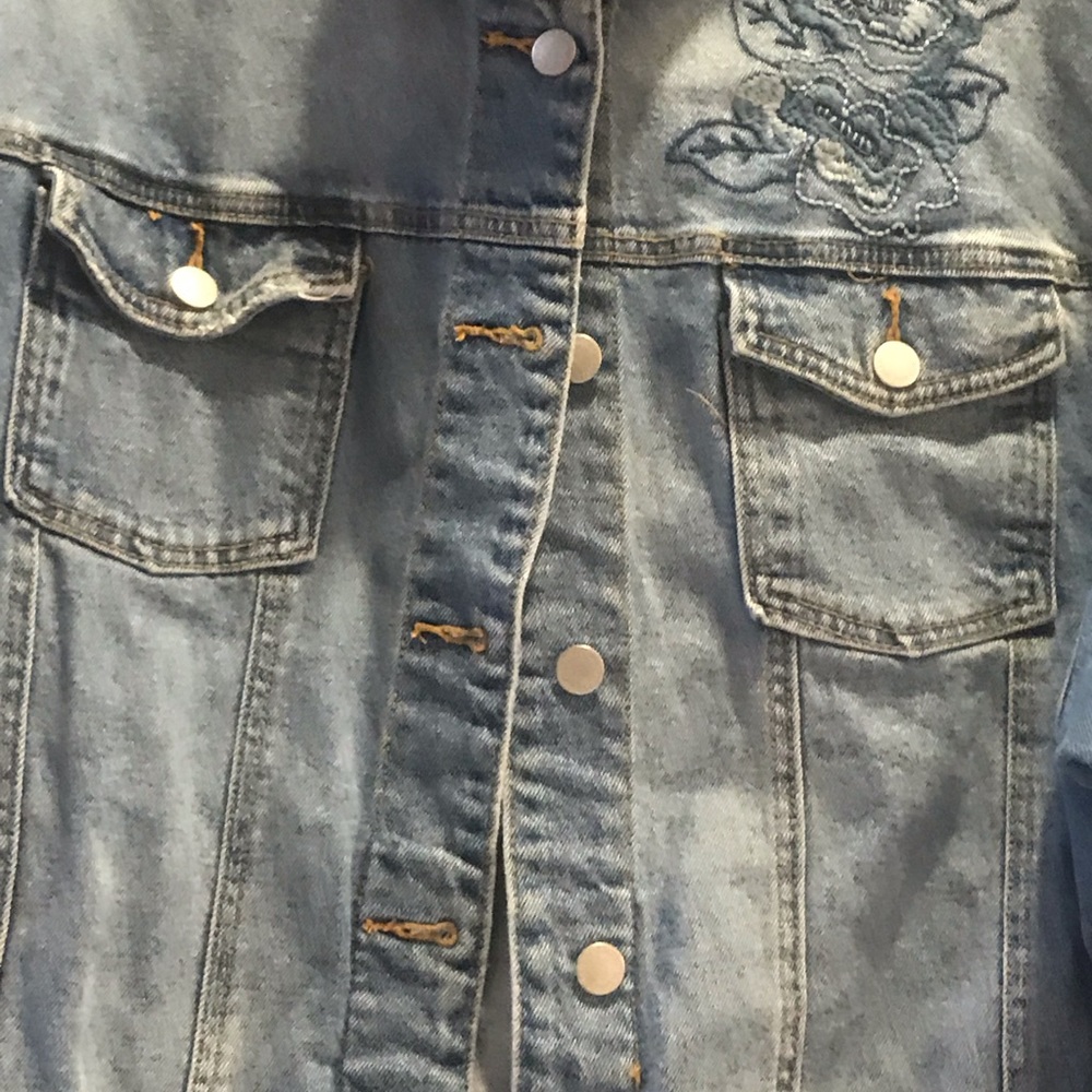 Universal Thread Jean Jacket - Picture 5 of 5